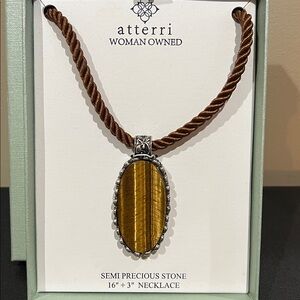 ATTERRI | Semi Precious Stone Statement Piece Necklace